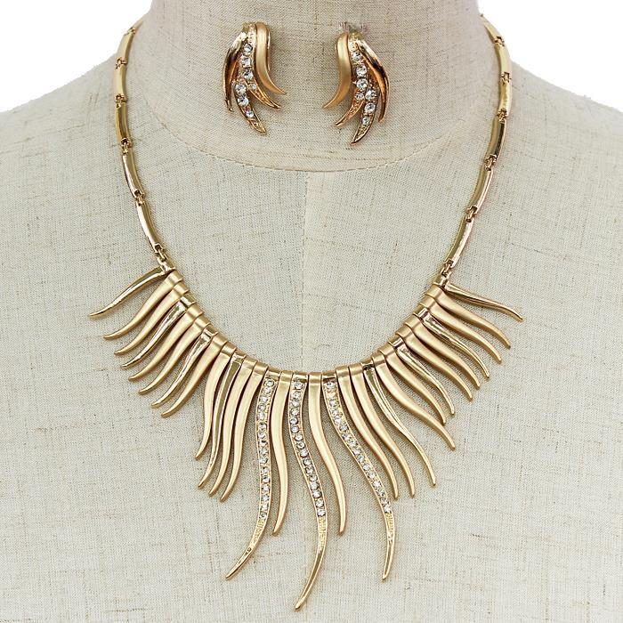 Metal Fire Shape Necklace Set