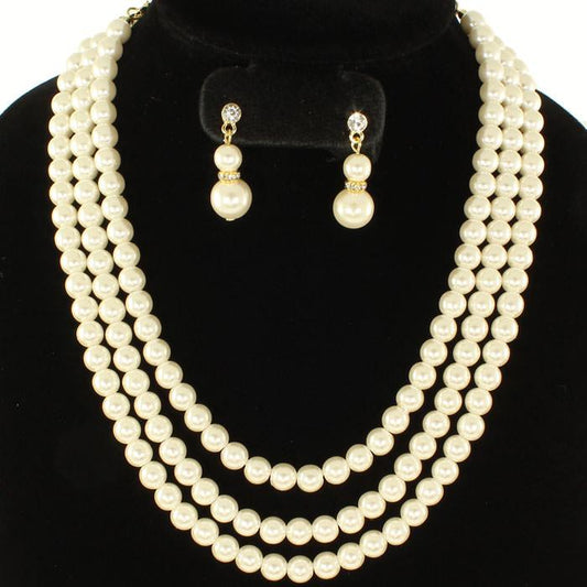 Pearl Necklace Set