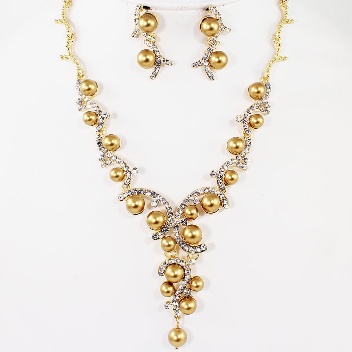 Pearl Necklace Set