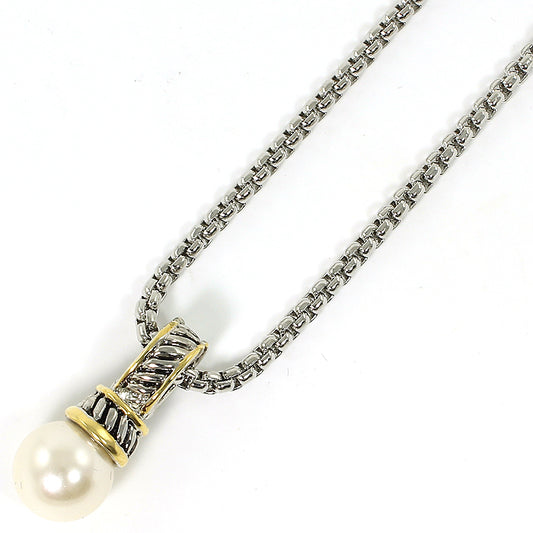 Pearl Pendant Necklace