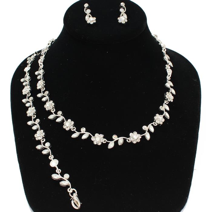 Rhinestone Necklace Set