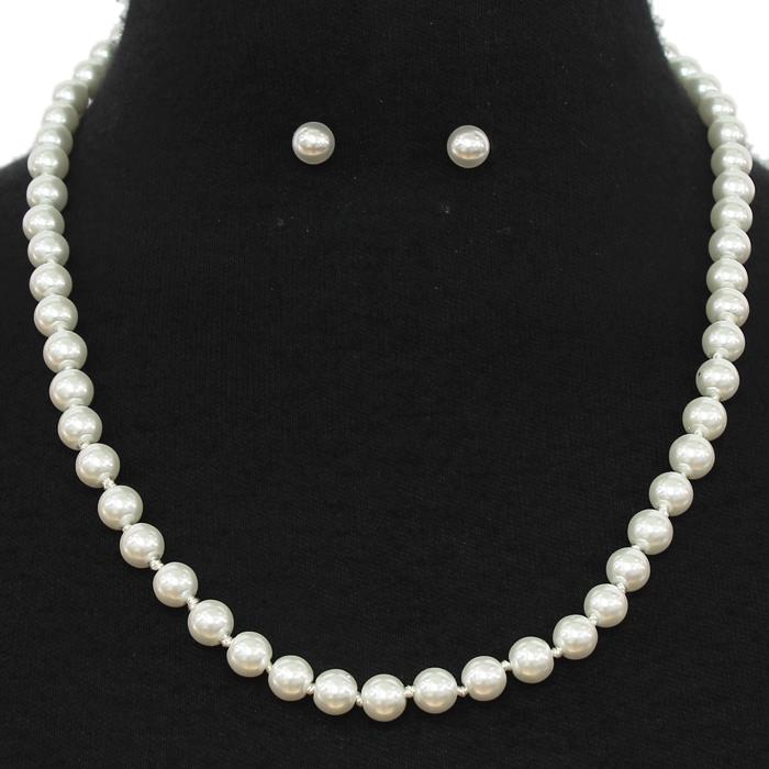 Pearl Necklace Set