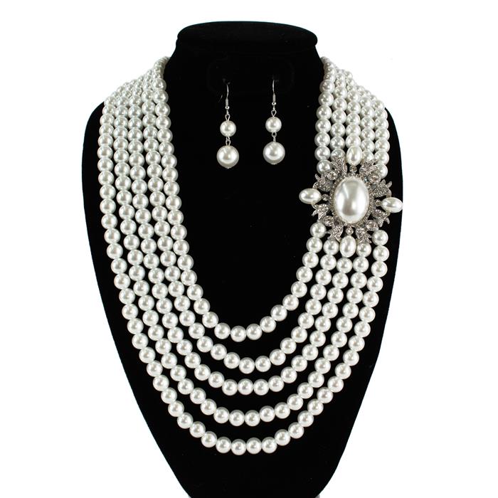 Pearl Necklace Set