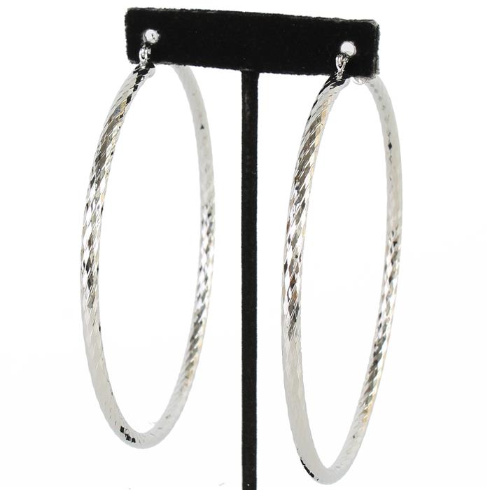 Metal Twist Hoop Earring