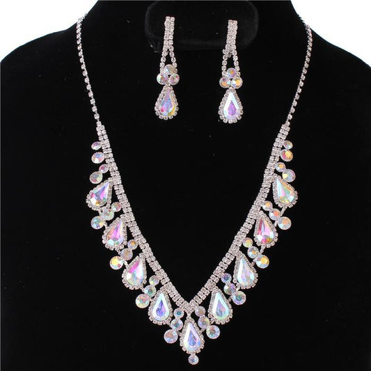 Rhinestones Teardrop With Clip-On Earring Necklace Set