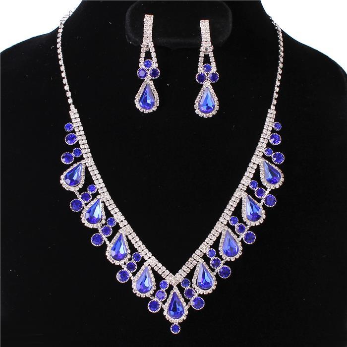 Rhinestones Teardrop With Clip-On Earring Necklace Set