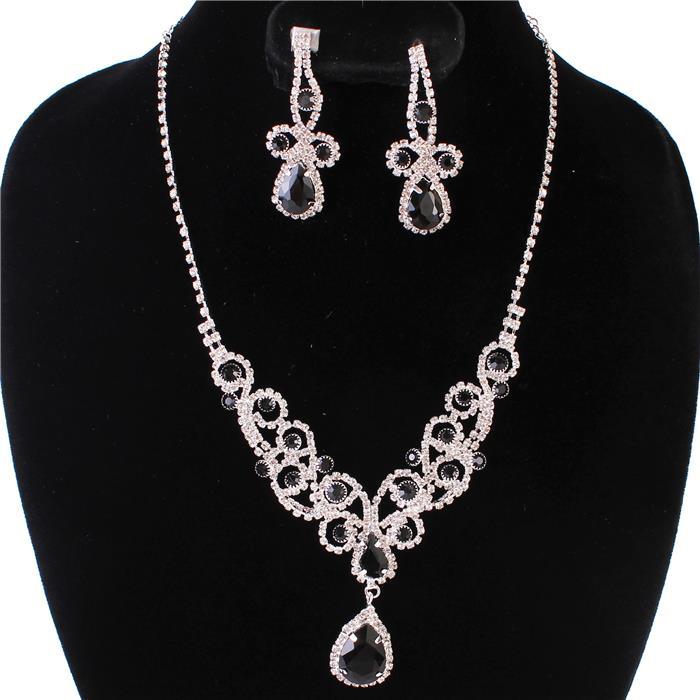 Rhinestones Teardrop Butterfly Necklace Set