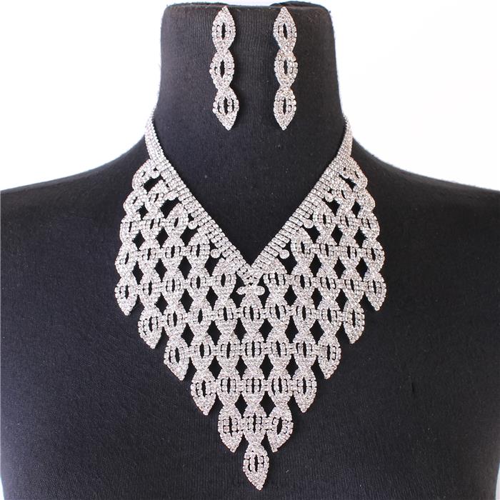 Rhinestones Leaves Drop Necklace Set