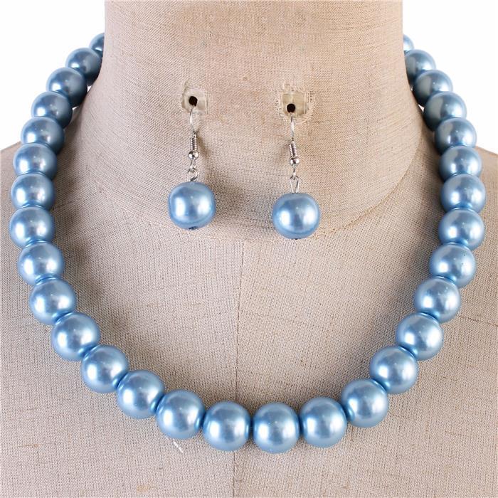 Fashion Pearl Necklace Set