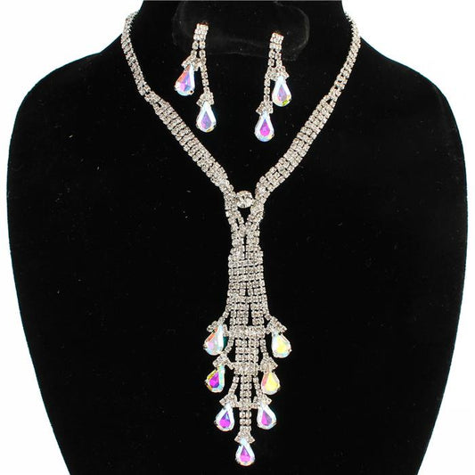 Rhinestone Swirl Necklace Set