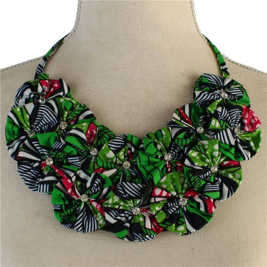 Fashion Rhinestones Patterned Necklace