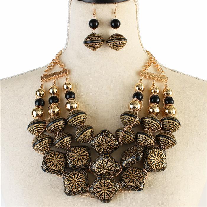 Fashion Geometric Wooden Necklace Set