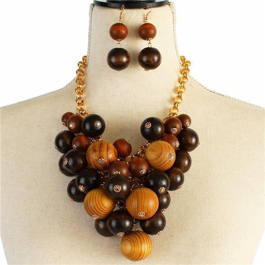 Cluster Pearl Necklace Set