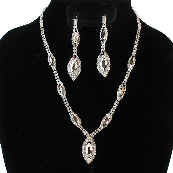 Rhinestone Oval Necklace Set