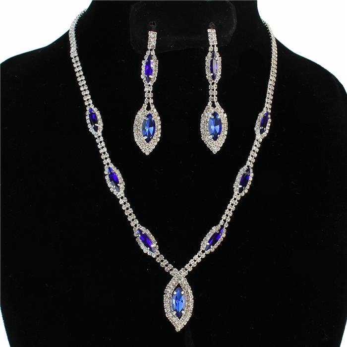 Rhinestone Oval Necklace Set