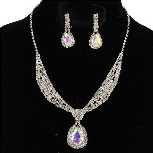 Rhinestones Teardrop Necklace Set