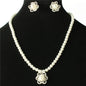 Pearls Pendant Flower Necklace Set