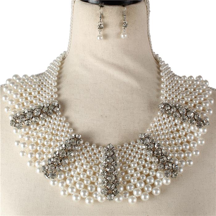 Pearl Crystal Chunky  Necklace Set