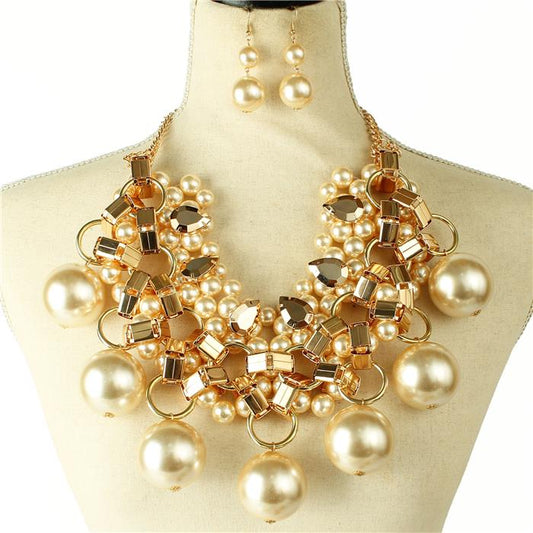 Pearl Drop Necklace Set