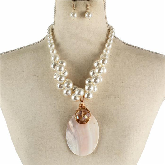 Fashion Pearl Necklace Set