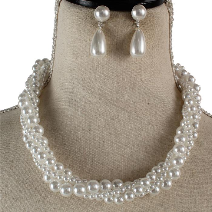 Pearls Twisted Necklace Set