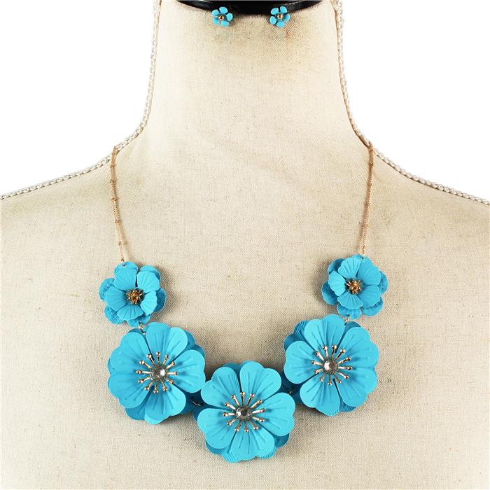 Fashion Metal Flower Necklace Set