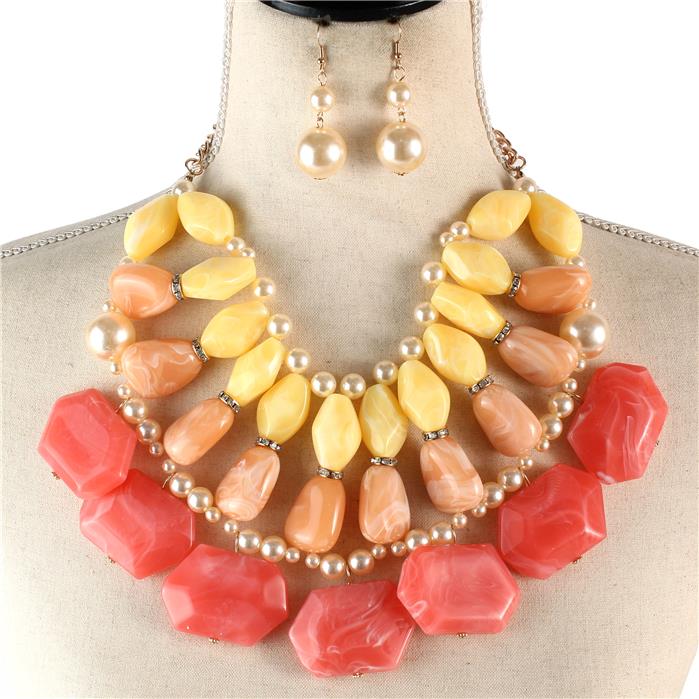 Fashin Pearl Acryl Necklace Set