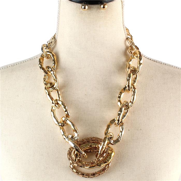 Linked Metal Necklace Set