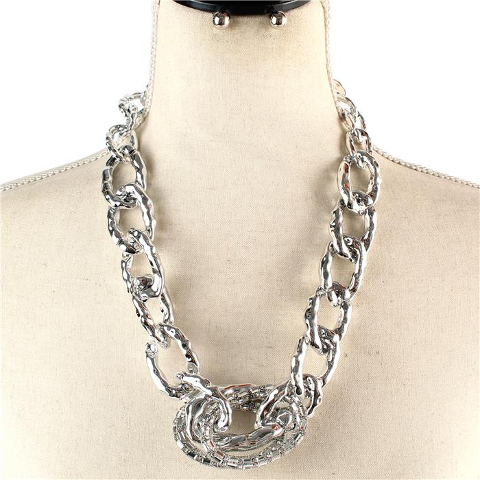 Linked Metal Necklace Set