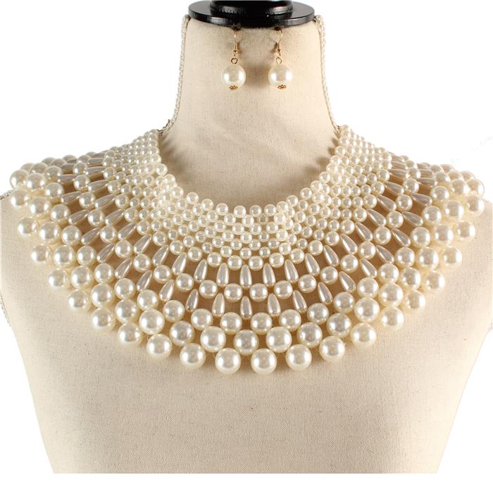 Fashion Pearls Choker Necklace Set