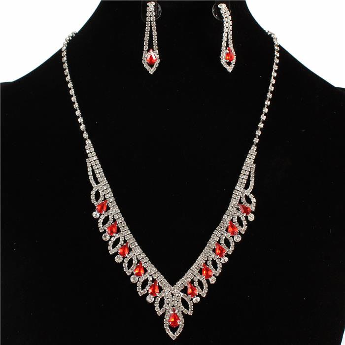 Rhinestones Leaf Necklace Set