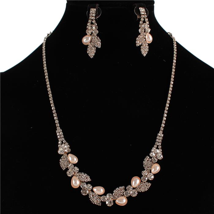 Rhinestones Pearls Necklace Set