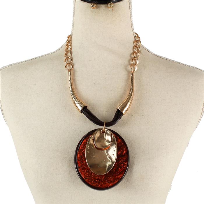 Fashion Faux Leather Oval Necklace Set