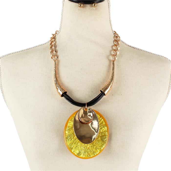 Fashion Faux Leather Oval Necklace Set