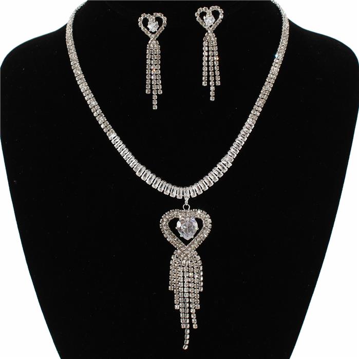 Rhinestones Drop Heart Necklace Set