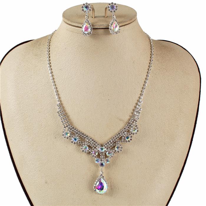 Rhinestones Teardrop Necklace Set