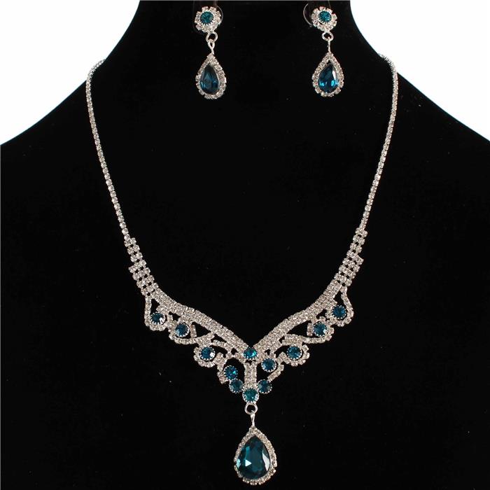 Rhinestones Teardrop Necklace Set