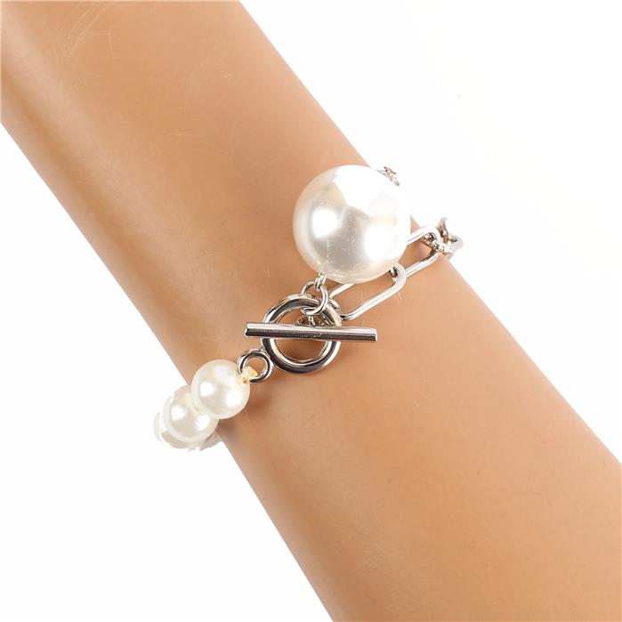 Pearl Toggle Bracelet