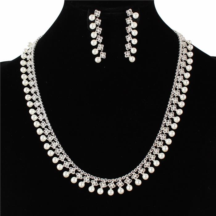 Pearl Rhinestones Necklace Set