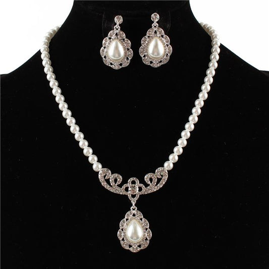 Pearl Necklace Set