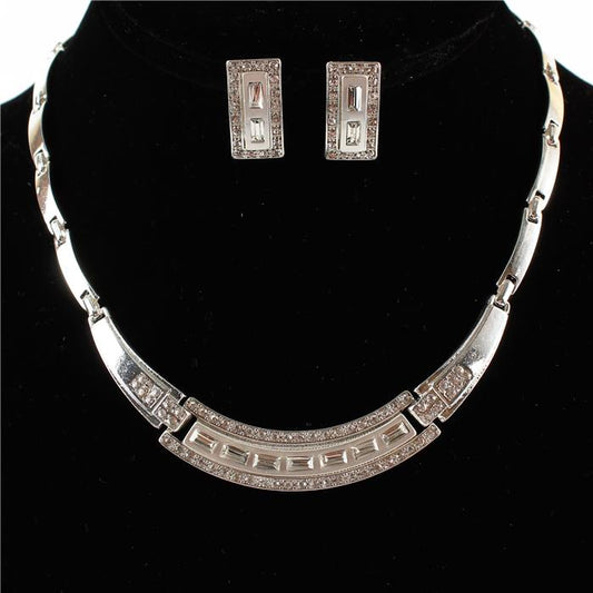 Metal Necklace Set