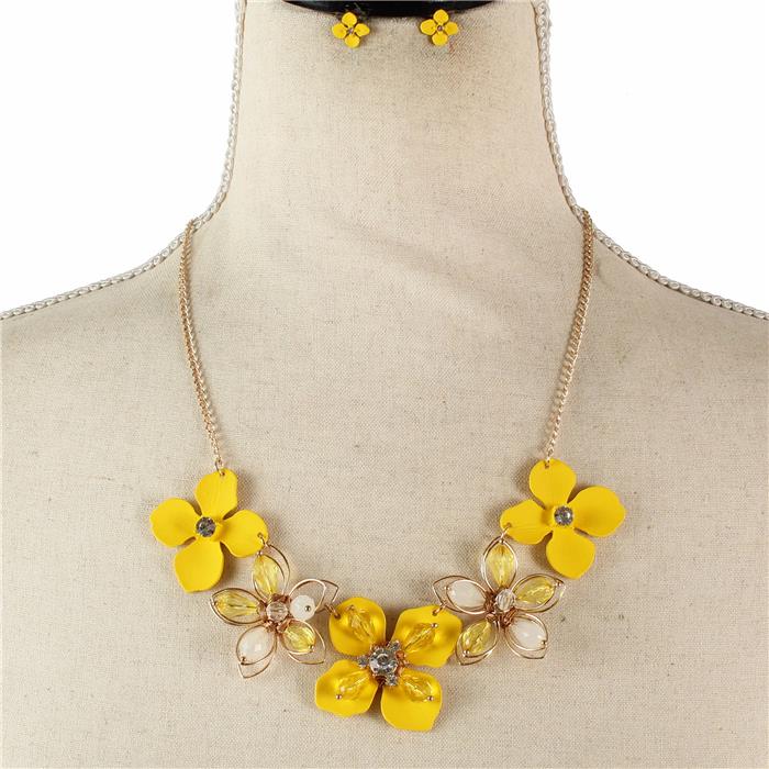 Fashion Flower Necklace Set