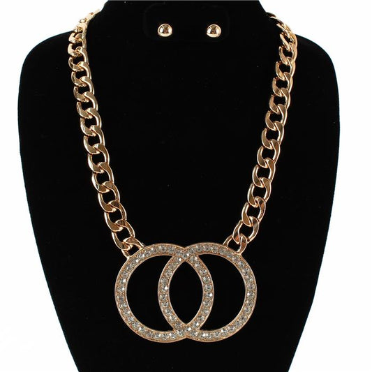 Fashion Necklace Set