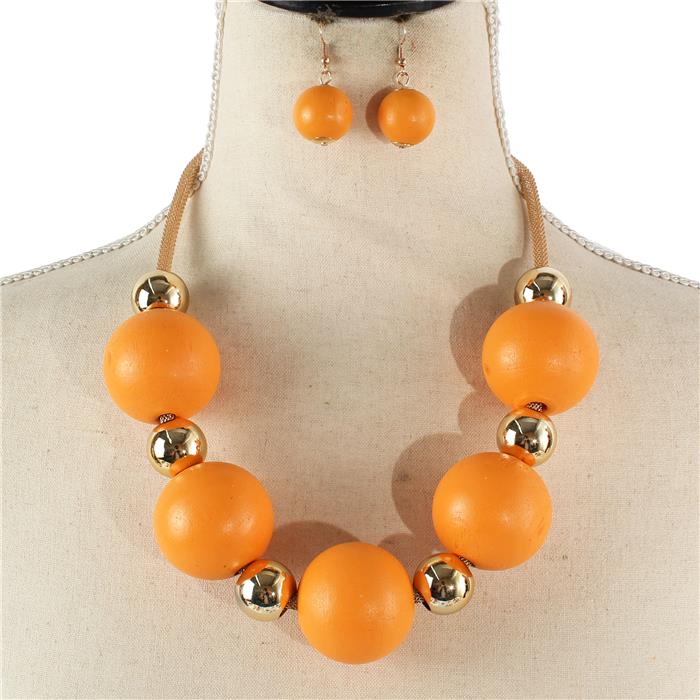 Fashion Wooden Necklace Set