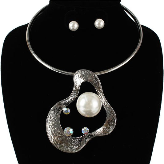 Pearl Choker Set