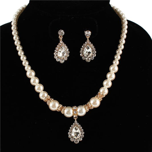 Pearl With Crystal Necklace Set