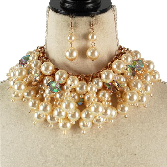 Pearl Necklace Set