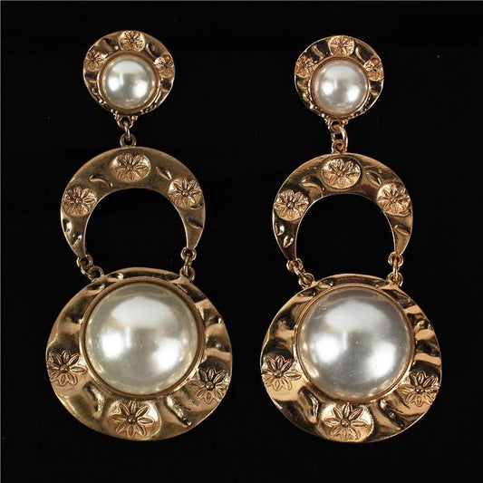 Fashion Pearl Chunky Chandelier Earring