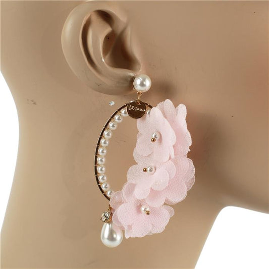 Pearl With Flower Dangle Earring