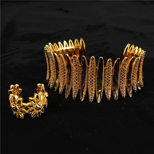 Golden Metal Thick Cuff Bangle With Ring